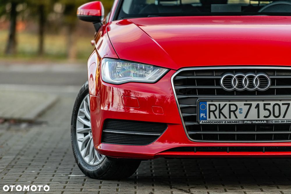 Audi A3 Sportback 1.4 TFSI Ambiente - 13