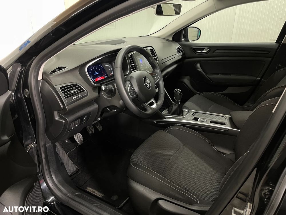 Renault Megane TCe 140 GPF Equilibre - 6