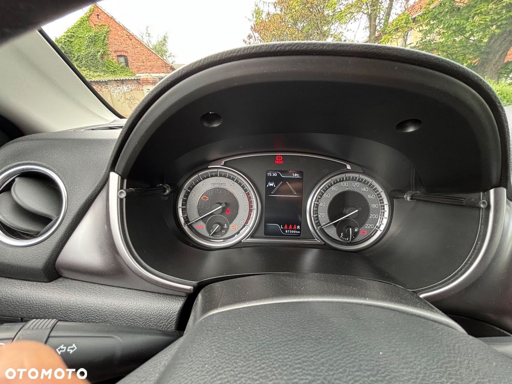 Suzuki Vitara 1.4 Boosterjet SHVS Premium 2WD - 9