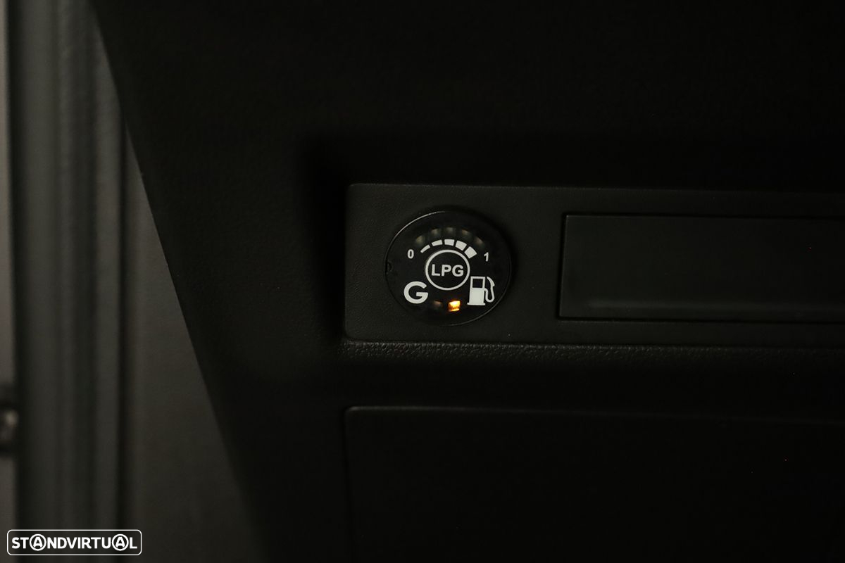 Renault Captur 1.0 TCe Techno Bi-Fuel - 21