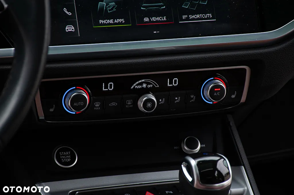 Audi Q3 45 TFSI quattro S tronic S line - 29