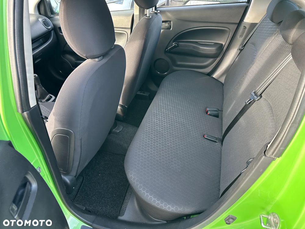 Mitsubishi Space Star - 20