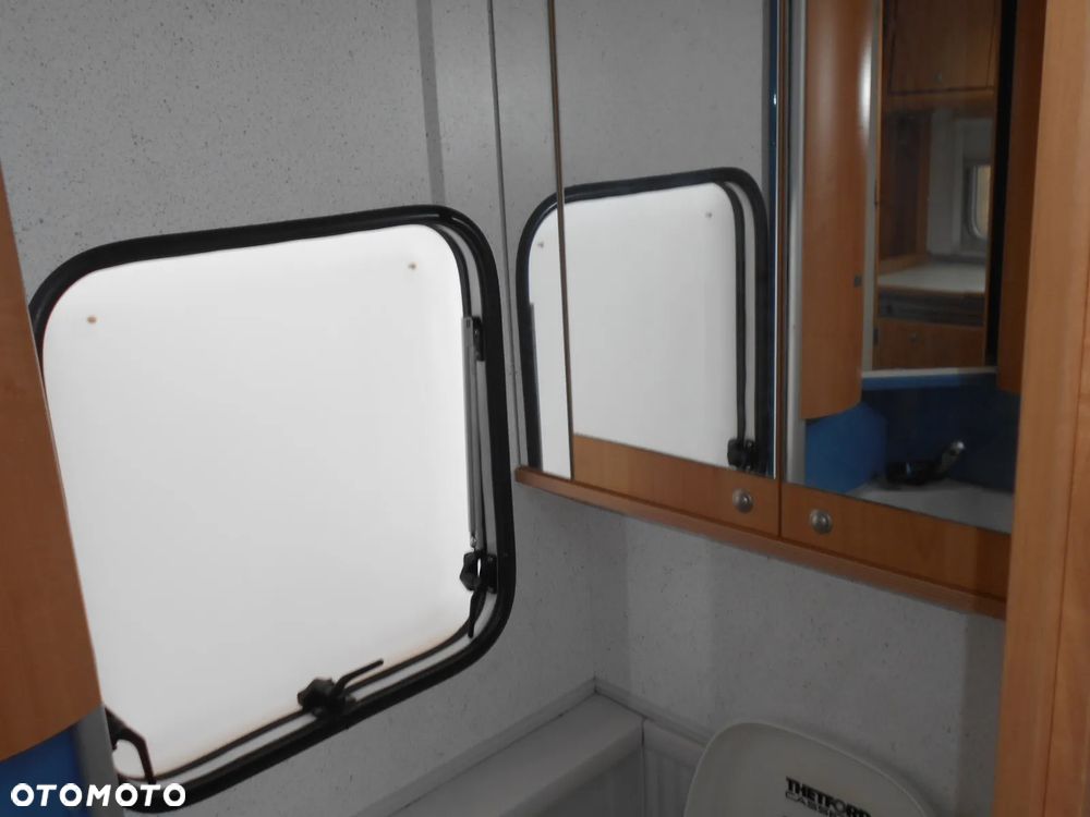Burstner VENTANA AVANTGARDE 440 - 11