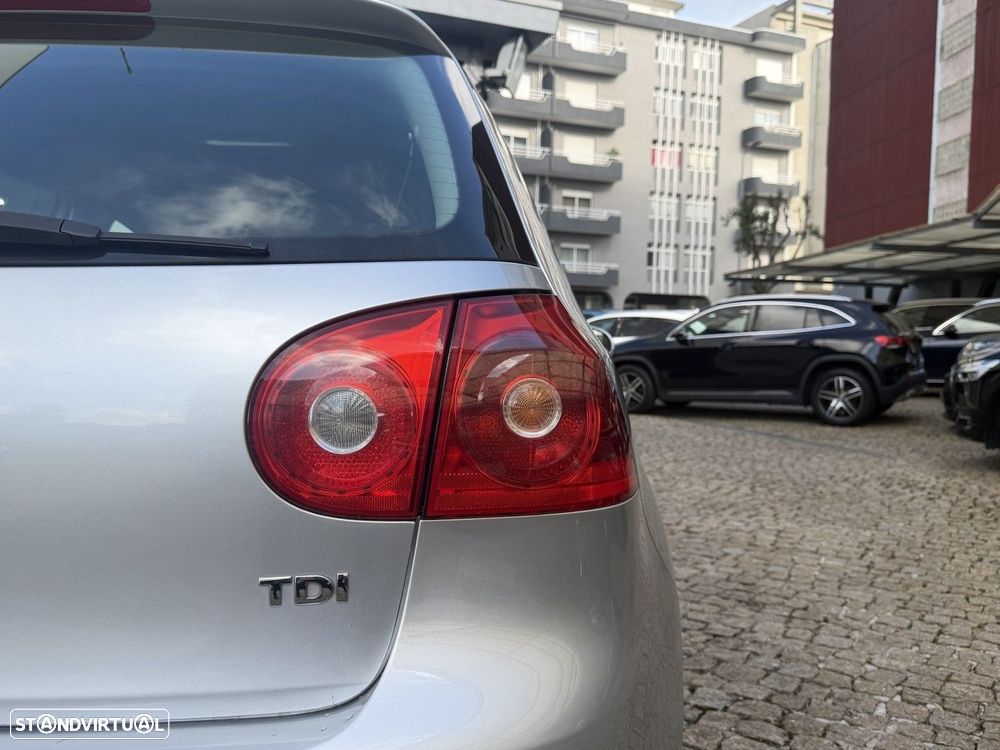 VW Golf 1.9 TDi BlueM. Confortline - 13