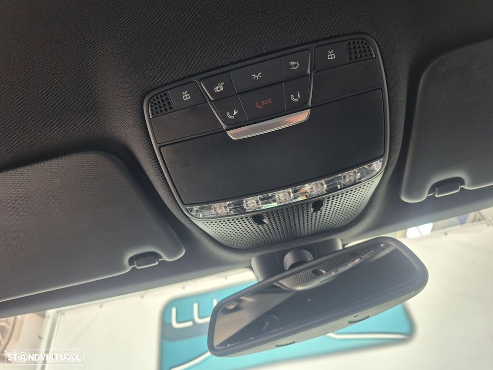 Mercedes-Benz C 220 d 4Matic 7G-TRONIC AMG Line - 20