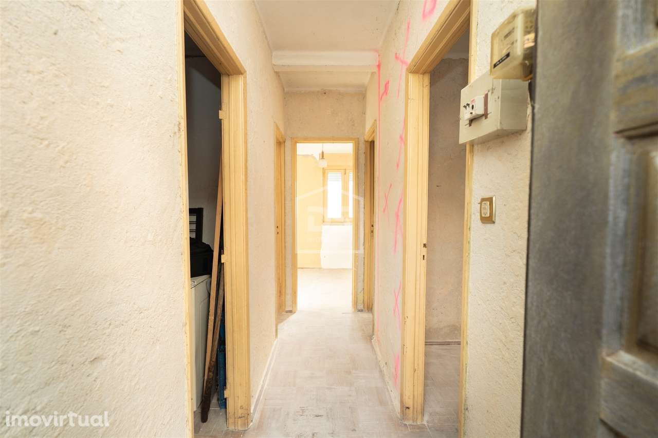Moradia T3 para remodelar Estação Leiria - Grande imagem: 4/34