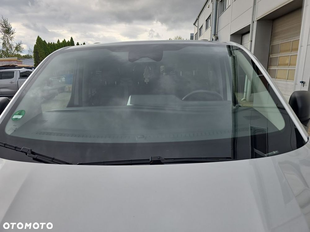 Ford Transit Custom 2025 photo 3