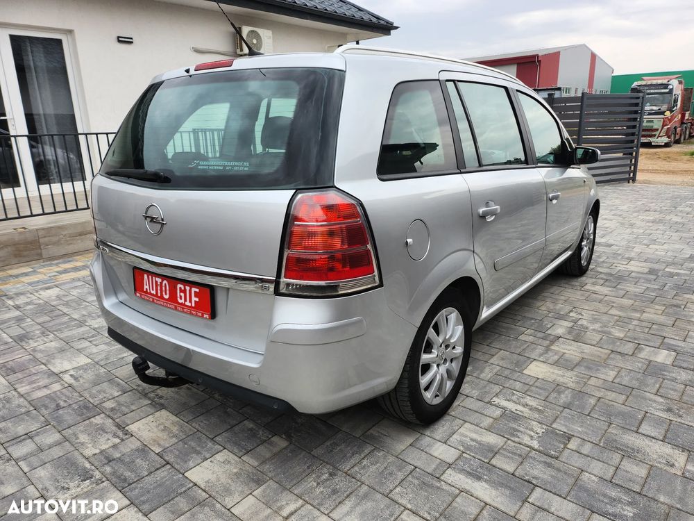 Opel Zafira 1.8 Easytronic Cosmo - 5