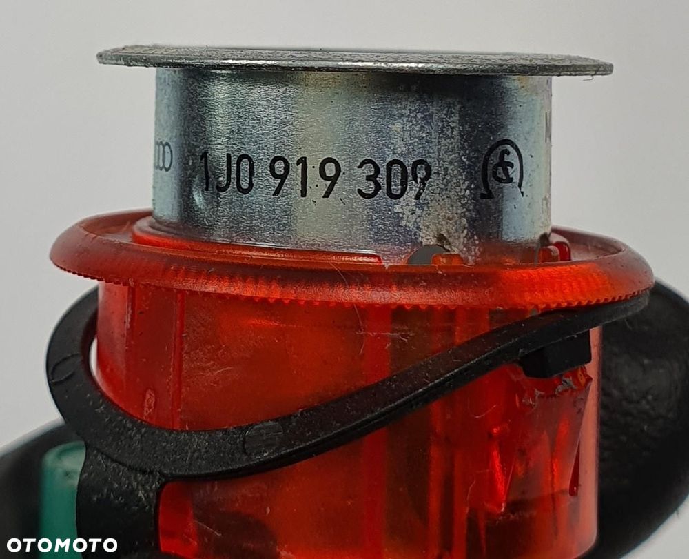 GNIAZDO ZAPALNICZKI 12V VW NEW BEETLE 1C 1J0919309 - 4