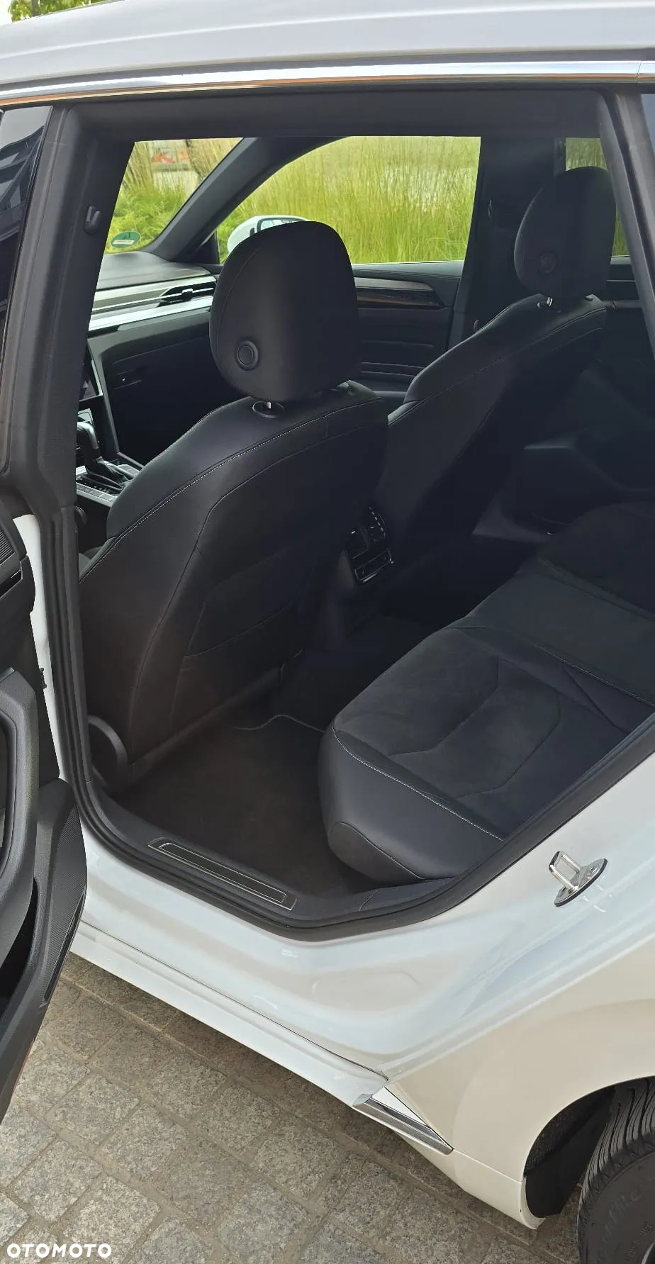 Volkswagen Arteon Shooting Brake 2.0 TDI SCR DSG Elegance - 14