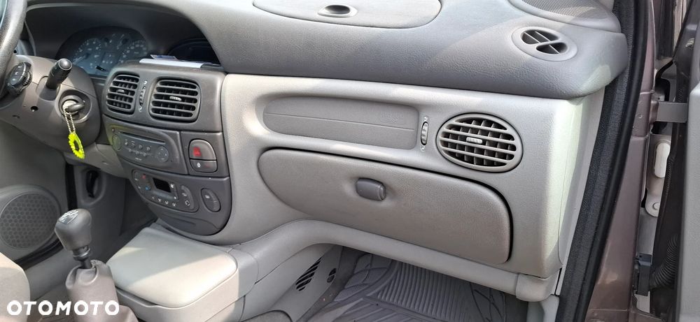 Renault Scenic I na części - 4