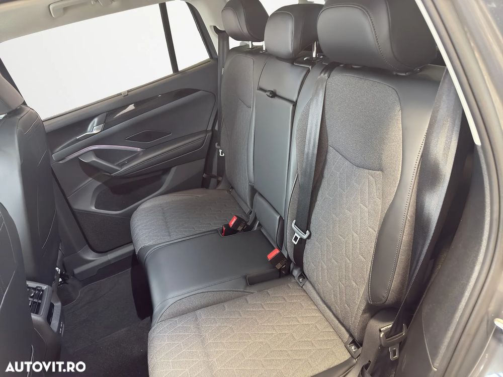 Volkswagen Tayron 2.0 TDI 4Motion DSG Life - 11