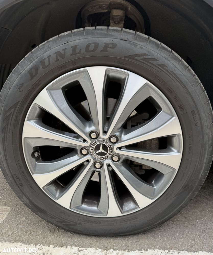 Mercedes-Benz GLE 300 d 4MATIC - 22
