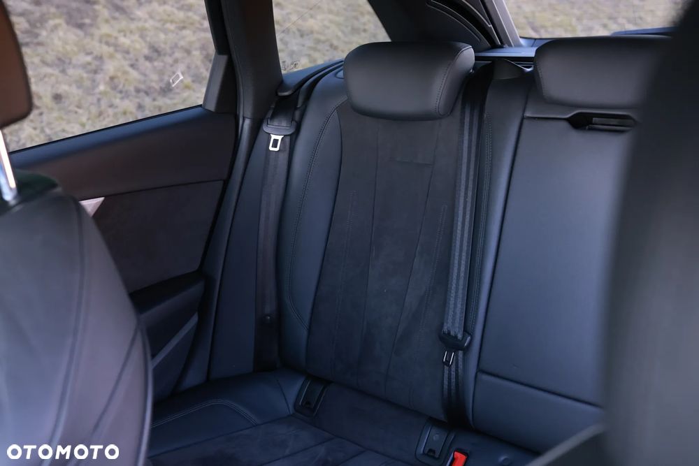 Audi A4 Allroad - 18