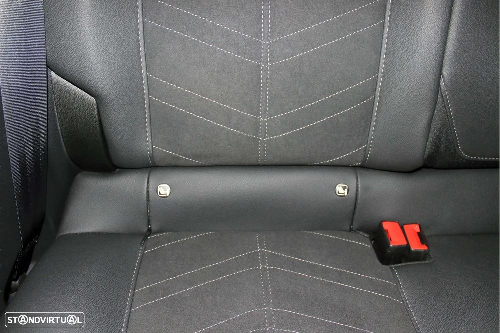 Opel Mokka 1.2 Hybrid GS eDCT - 44