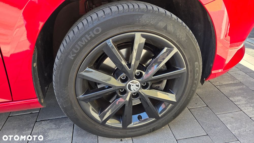 Skoda Fabia 1.0 TSI Style Color DSG - 14