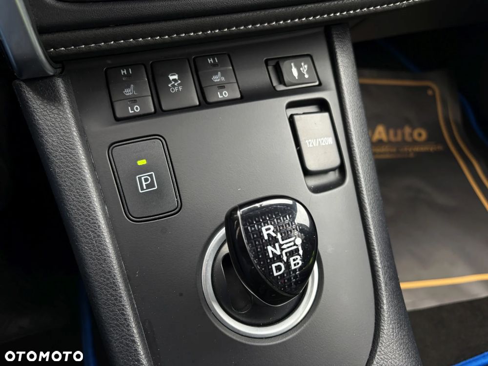 Toyota Auris - 32