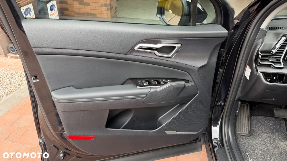 Kia Sportage 1.6 T-GDI MHEV Business Line 2WD DCT - 19