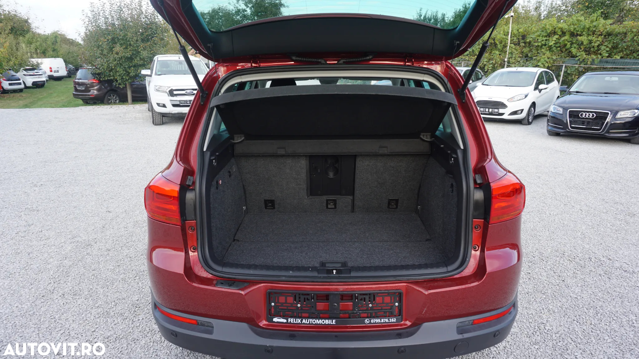 Volkswagen Tiguan 2.0 TDI DPF 4Motion BlueMotion Technology DSG Exclusive - 13