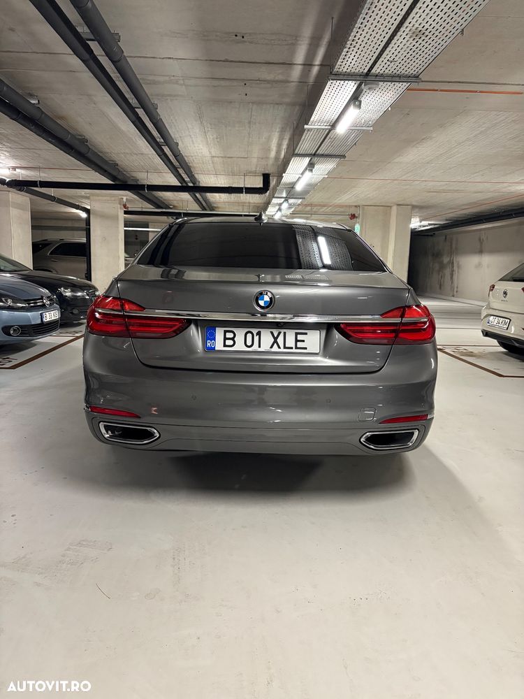 BMW Seria 7 740Le xDrive iPerformance - 7