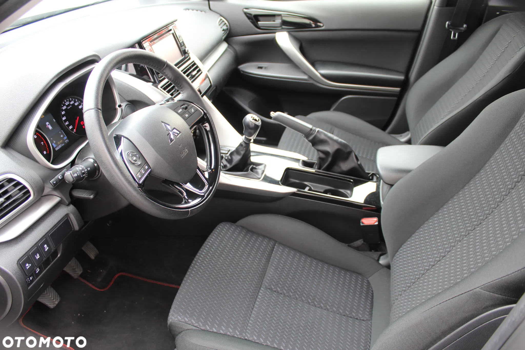 Mitsubishi Eclipse Cross 1.5 T GPF Invite - 9