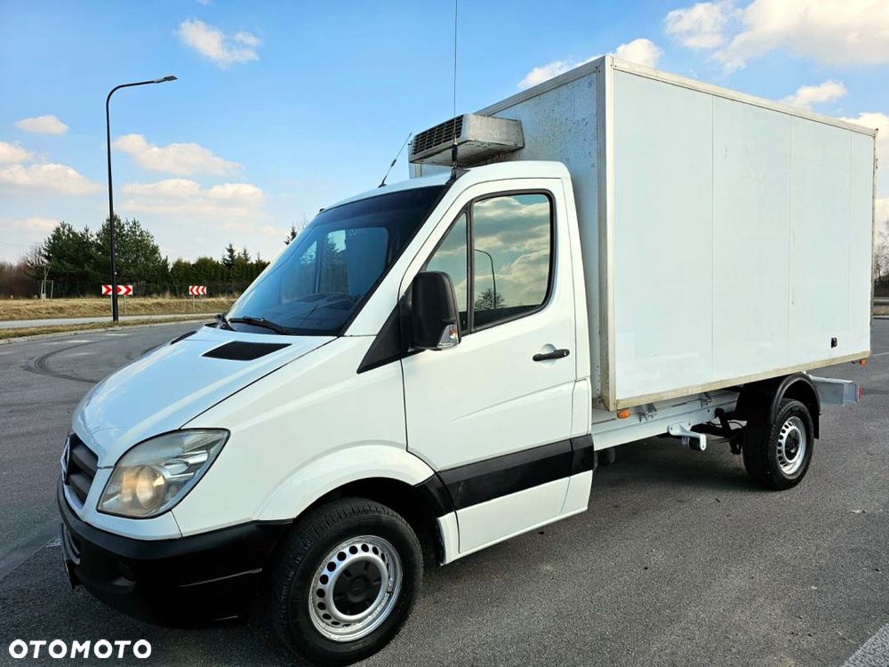 Mercedes-Benz Sprinter - 6
