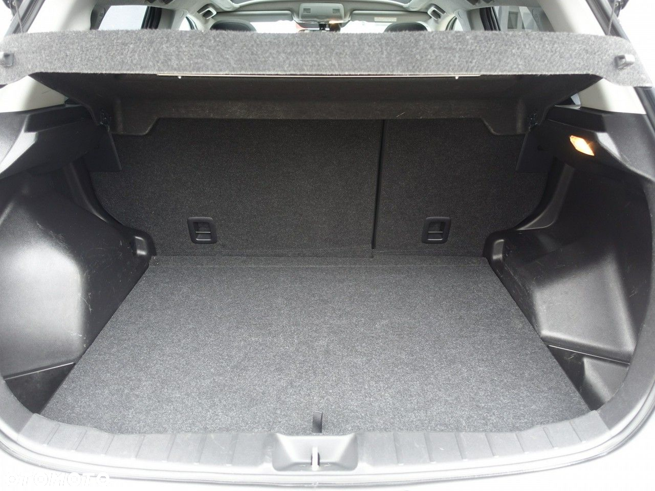 Mitsubishi ASX - 16