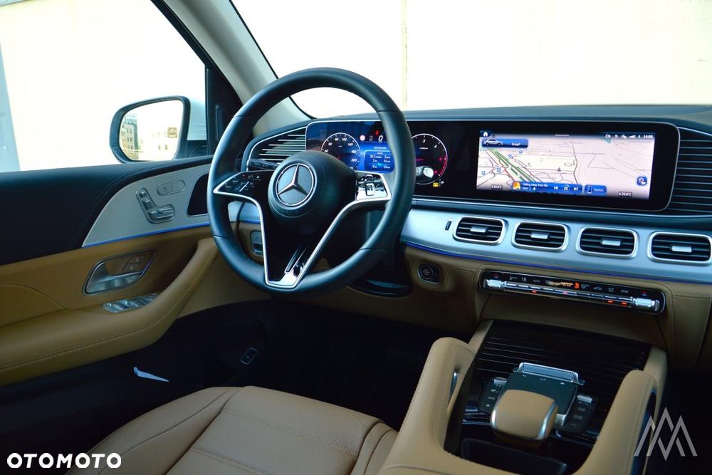 Mercedes-Benz GLE - 18