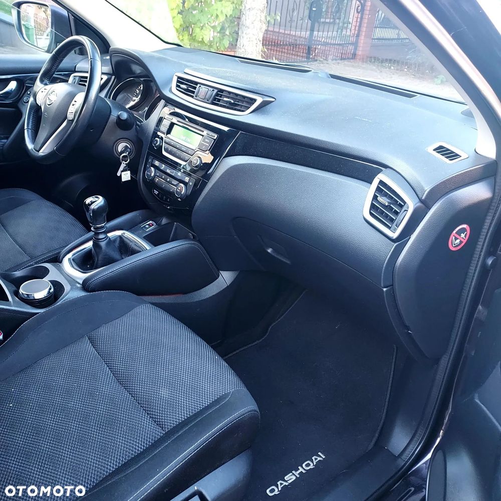 Nissan Qashqai 1.2 DIG-T Tekna EU6 - 7