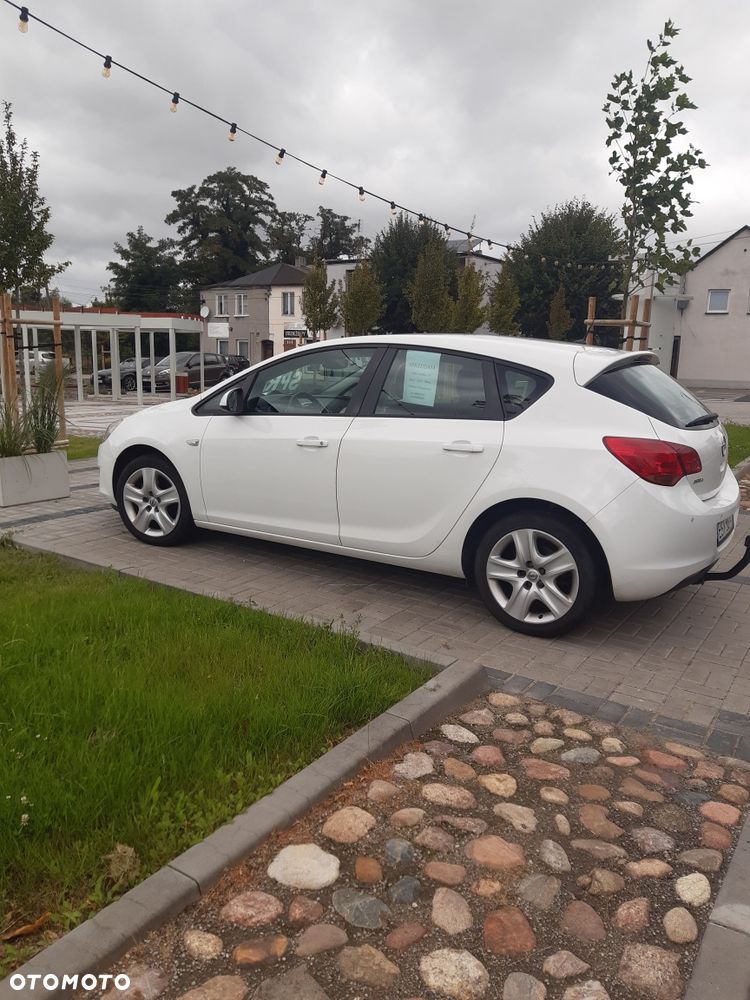 Opel Astra - 3