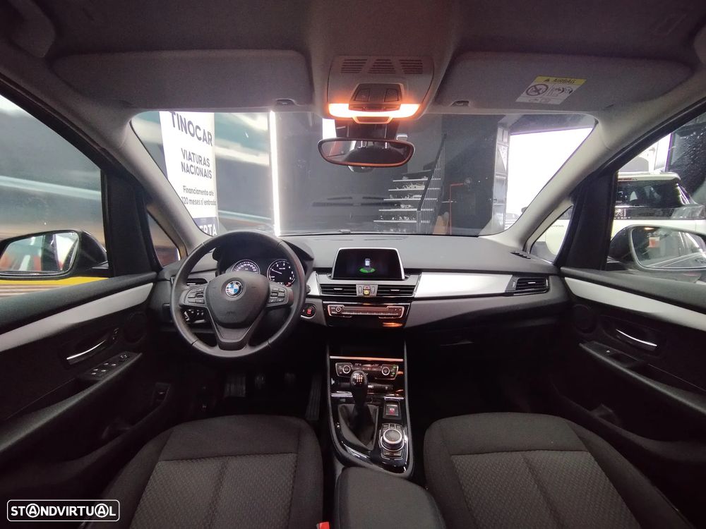 BMW 216 Gran Tourer d - 15