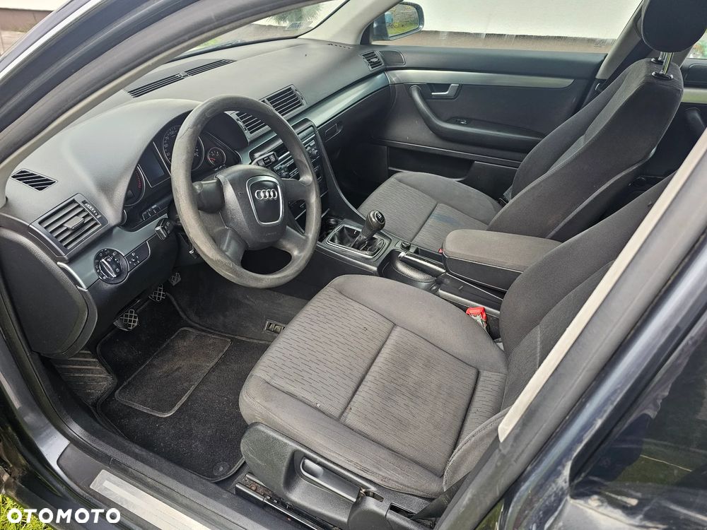 Audi A4 Avant - 9