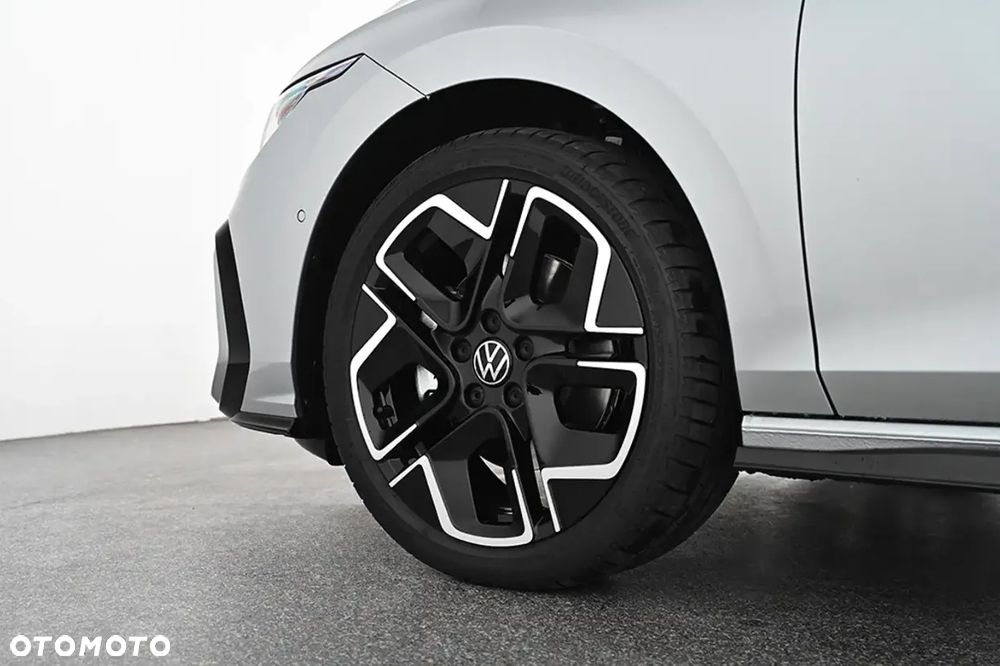 Volkswagen Golf Variant 1.5 eTSI mHEV R-Line Plus DSG - 18
