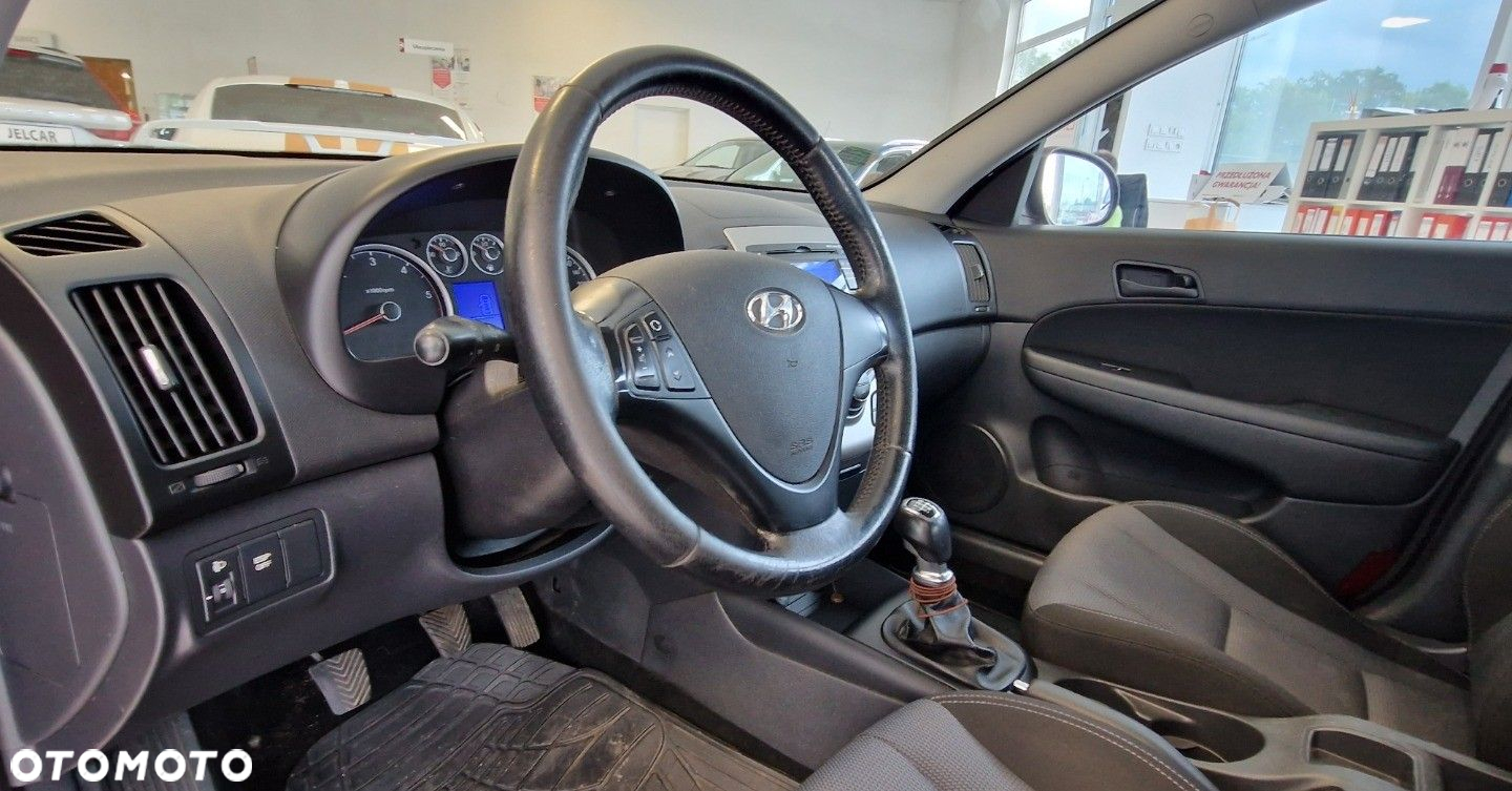 Hyundai i30 - 12