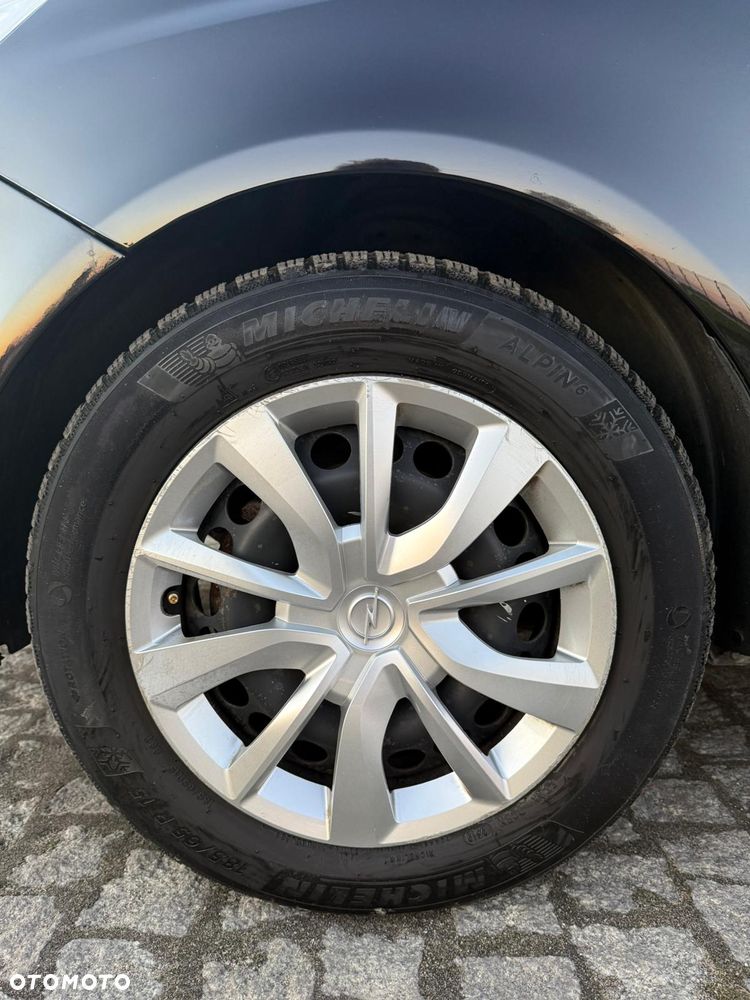 Opel Corsa 1.2 16V Selection 110 Jahre - 10