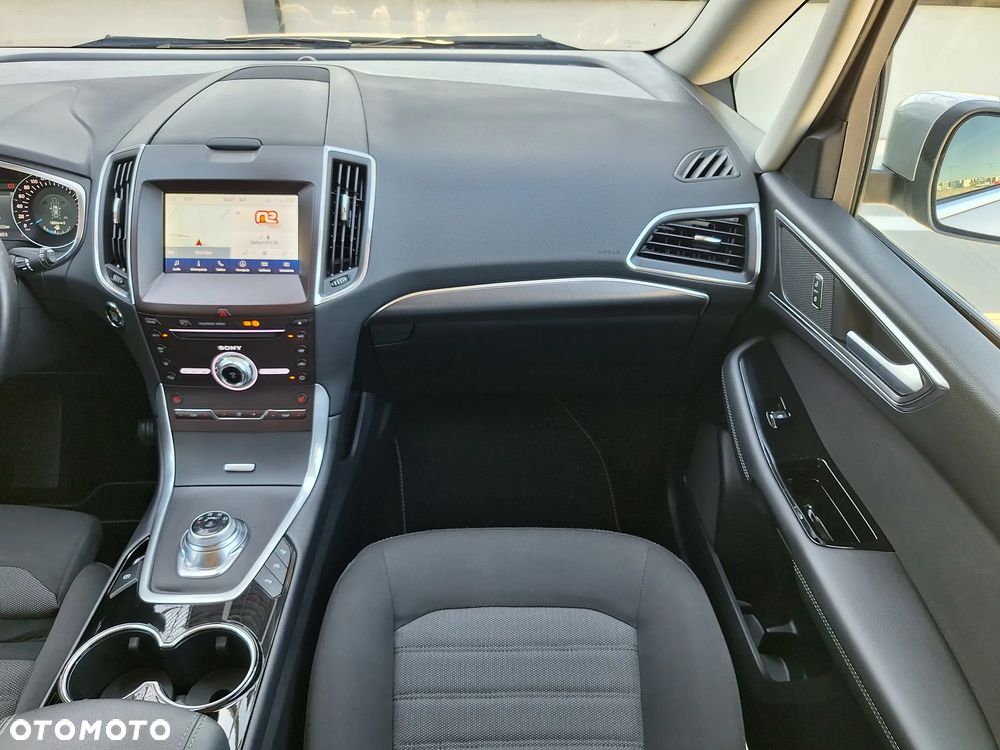 Ford Galaxy 2.0 EcoBlue Titanium - 29