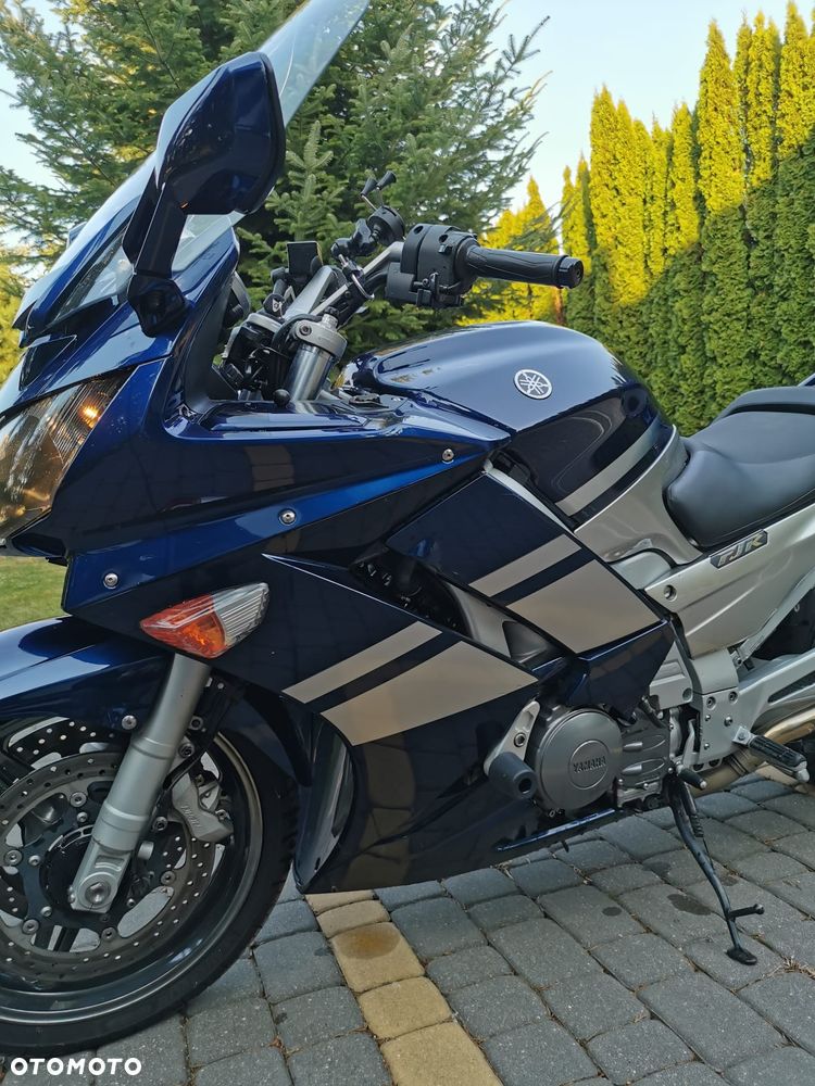 Yamaha FJR - 4