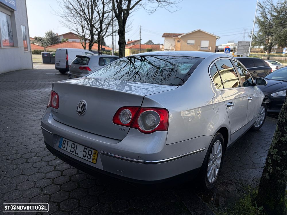 VW Passat 1.9 TDi Confortline - 3
