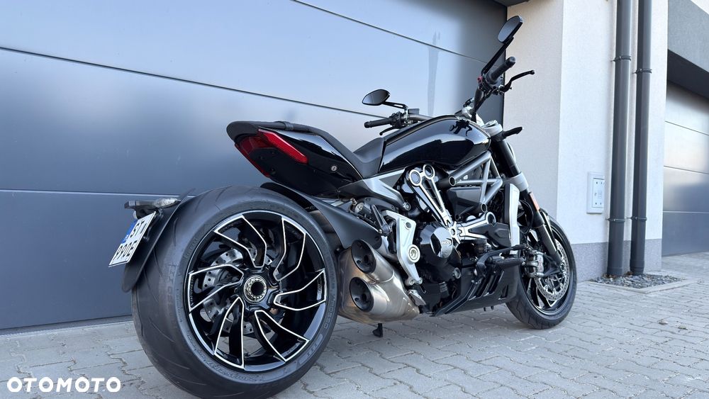 Ducati Diavel - 10