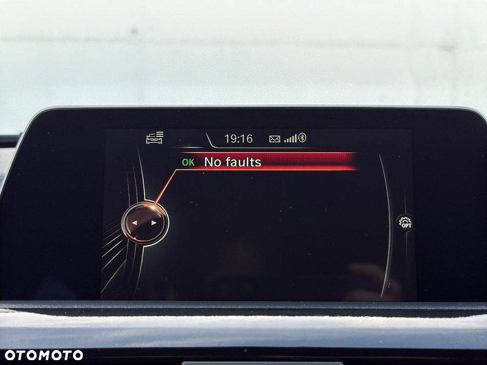 BMW Seria 3 320d Efficient Dynamics - 34