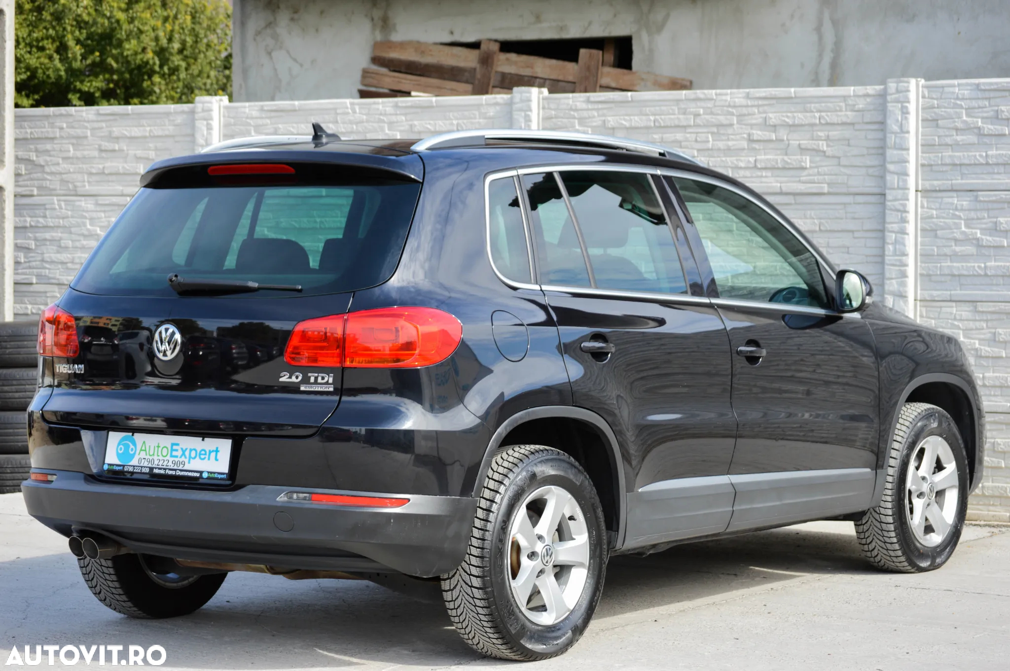 Volkswagen Tiguan 2.0 TDI 4Motion DSG Sport & Style - 15