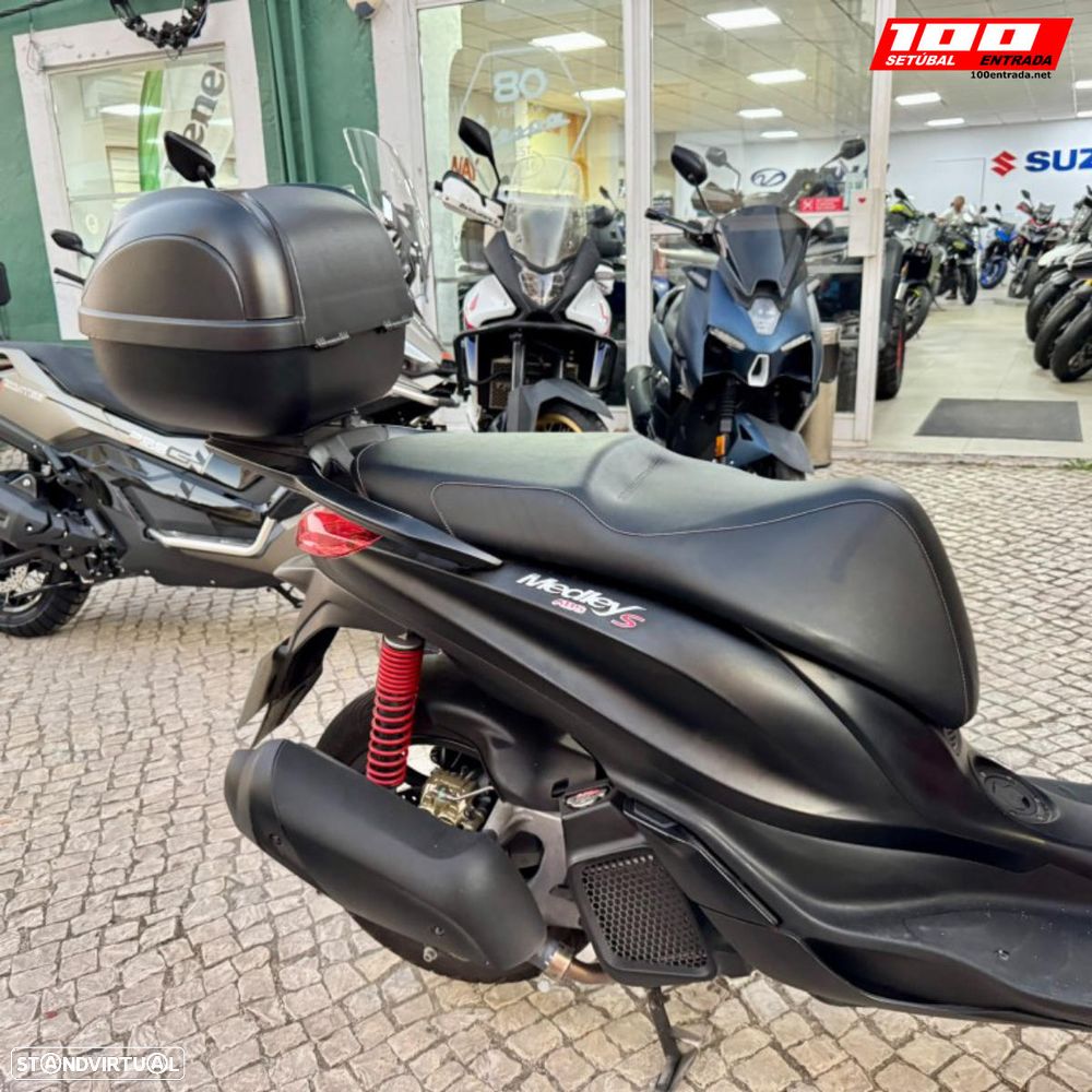 Piaggio Medley 125 - 32