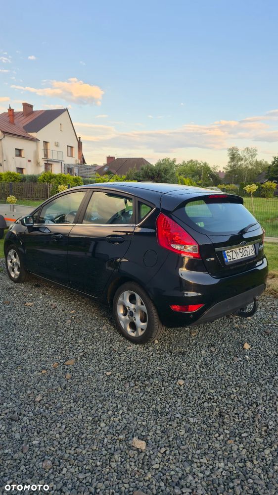 Ford Fiesta - 4