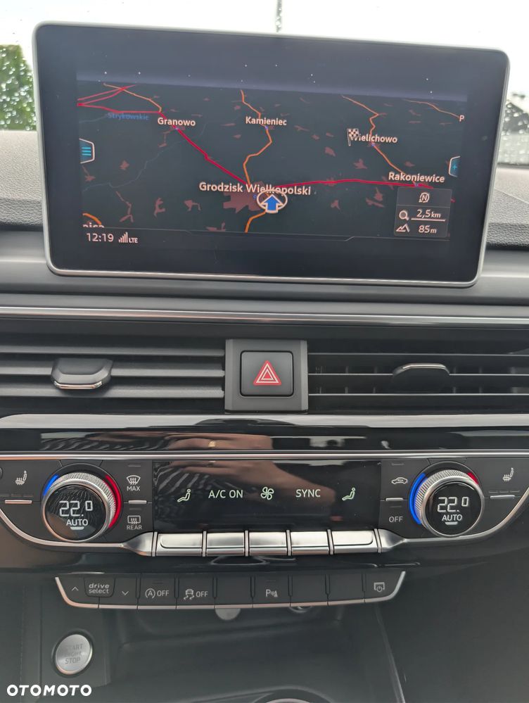 Audi A4 Avant 3.0 TDI DPF quattro S tronic S line Sportpaket - 27