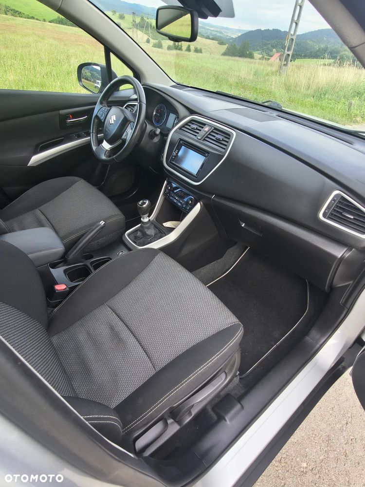 Suzuki SX4 - 8