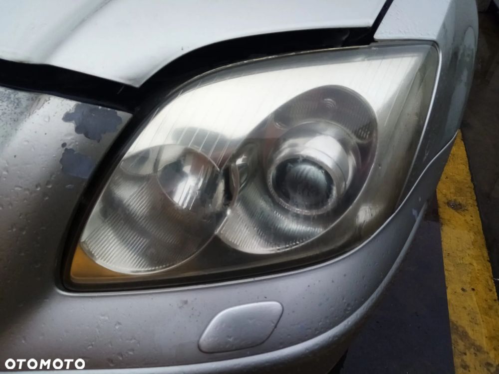 TOYOTA AVENSIS T25 2.0 VVT-i  03-06    SERWO HAMULCA - 4