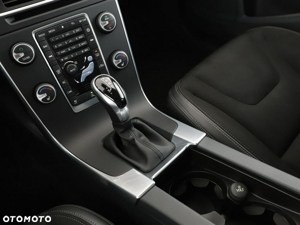 Volvo V60 D3 Geartronic Linje Business - 28