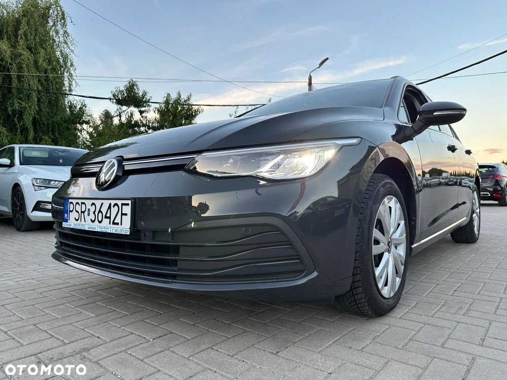 Volkswagen Golf - 33