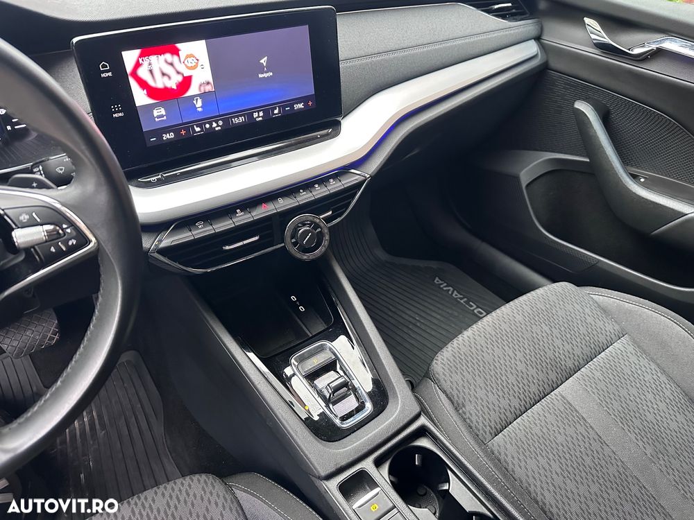 Skoda Octavia 2.0 TDI DSG Premium Edition - 14