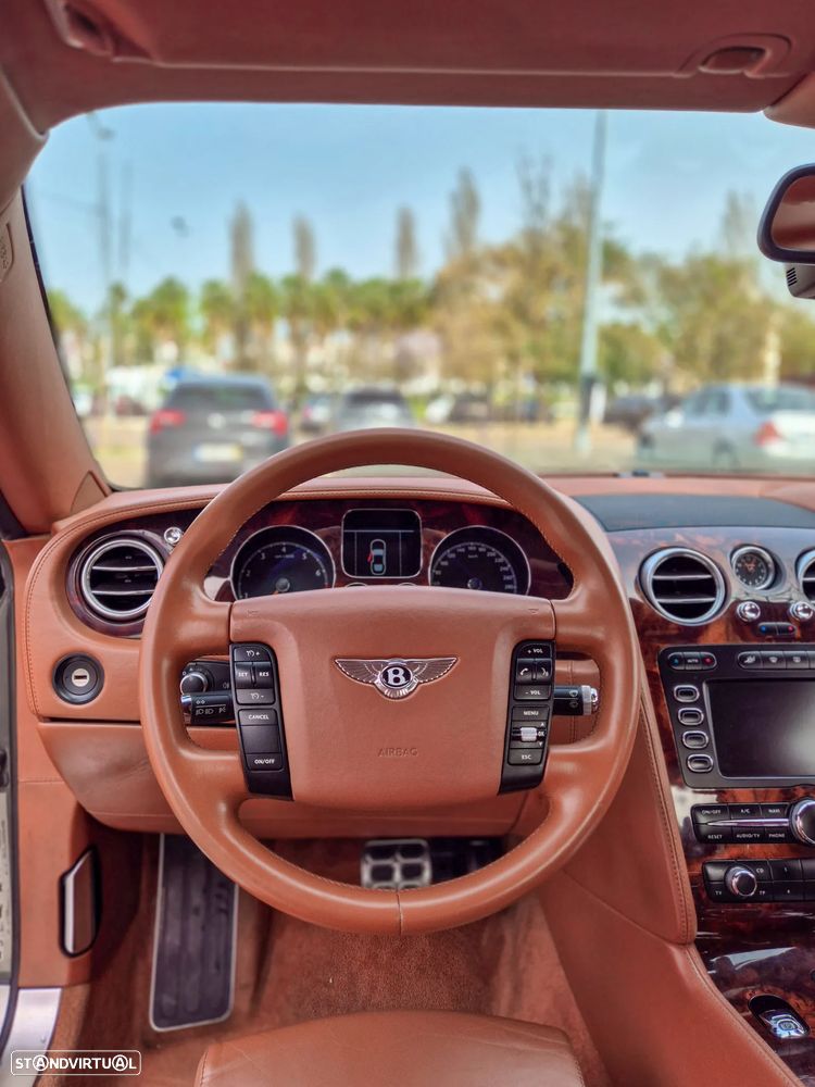 Bentley Continental GT - 9